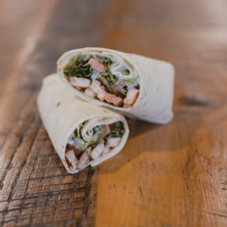 NASHVILLE HOT CHICKEN WRAP